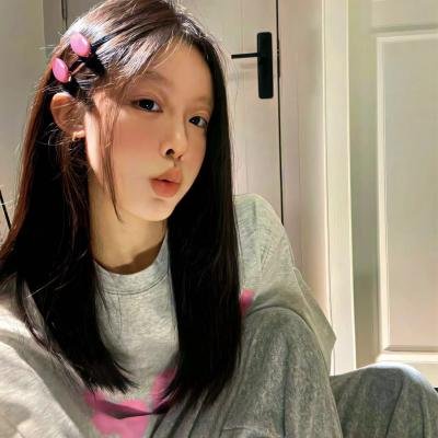 我靠情敌吹牛发家